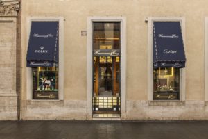 The advantages of buying watches in Rome with the tax free shopping