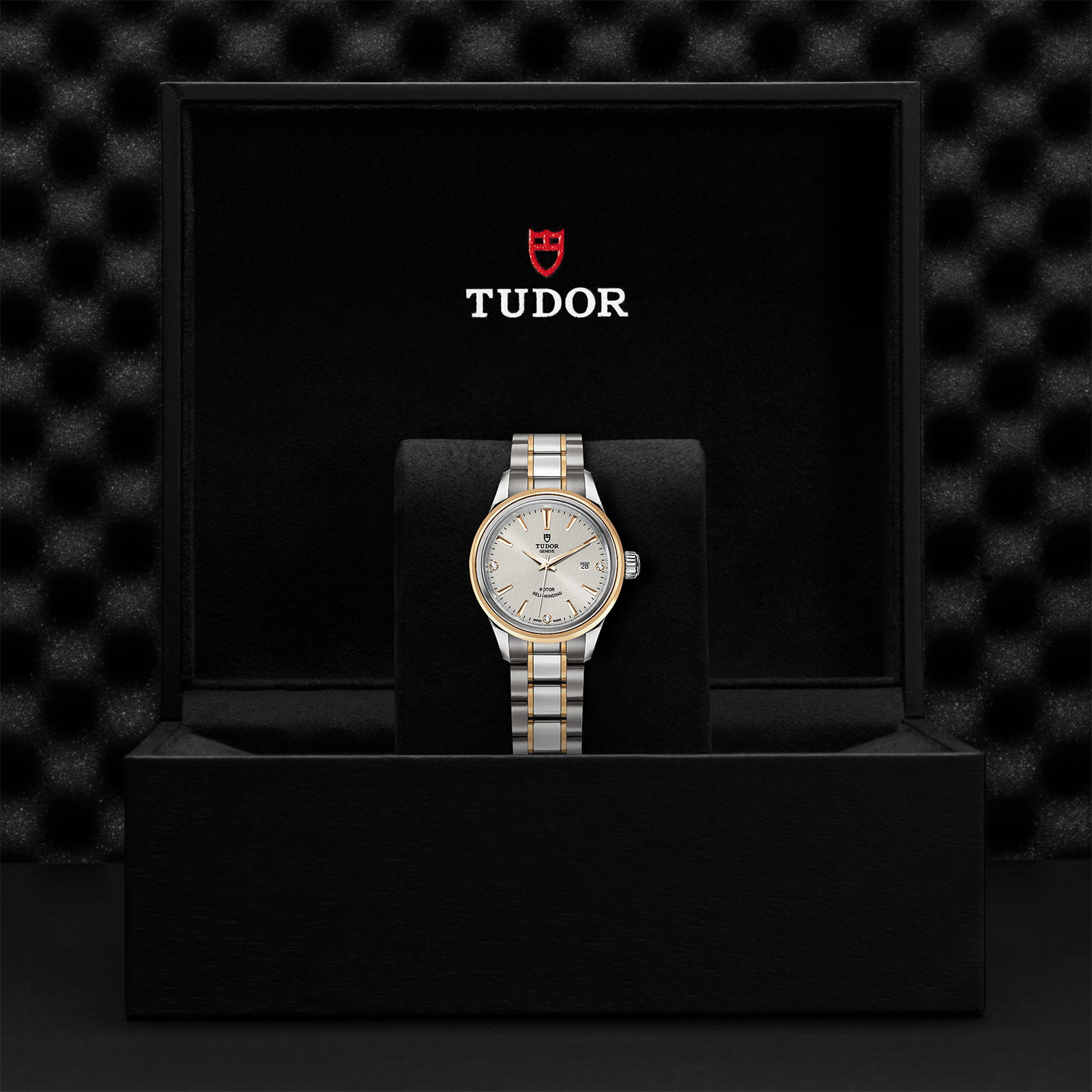 TUDOR Style - M12103-0005