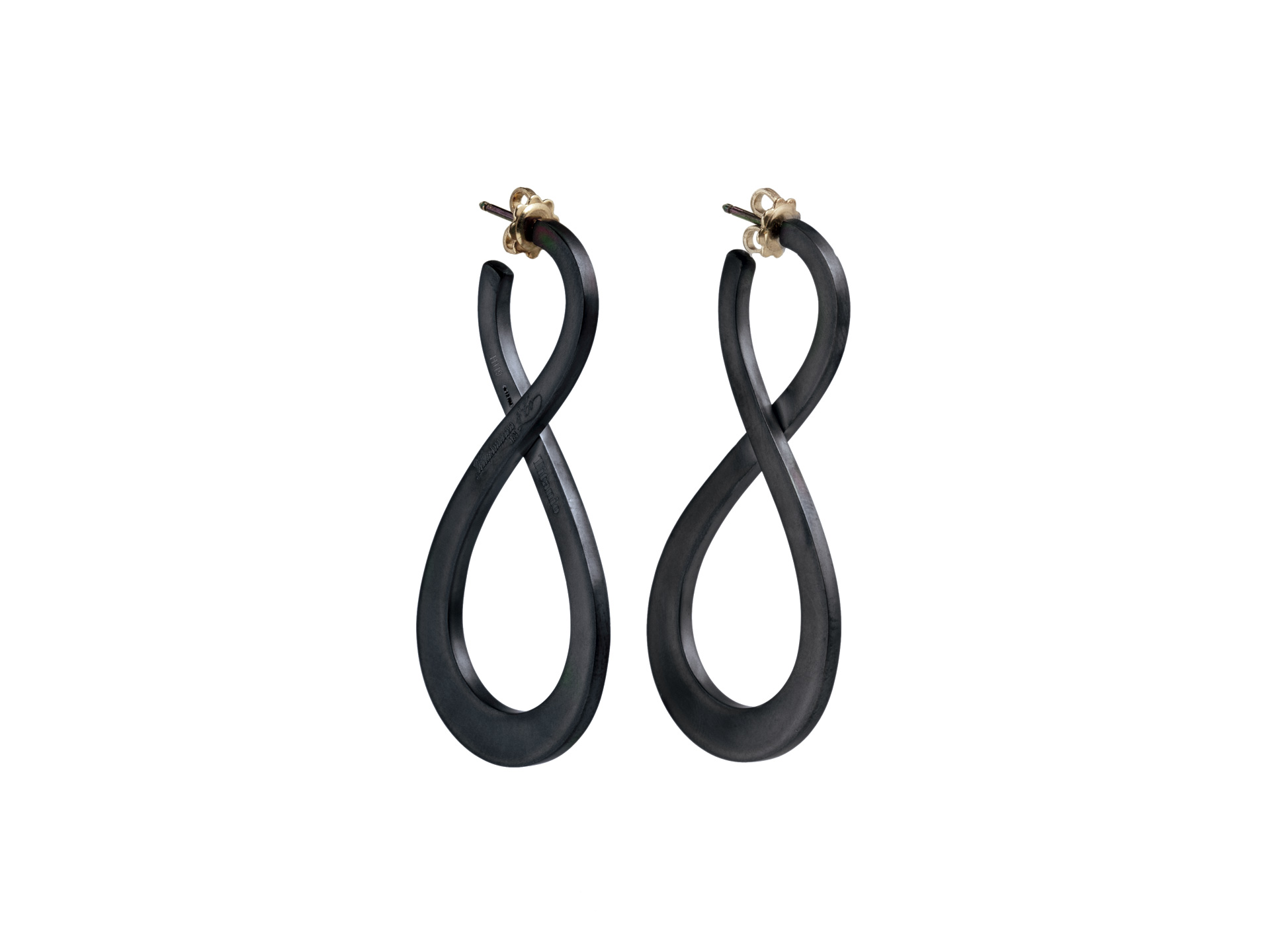 Titanium infinite earrings