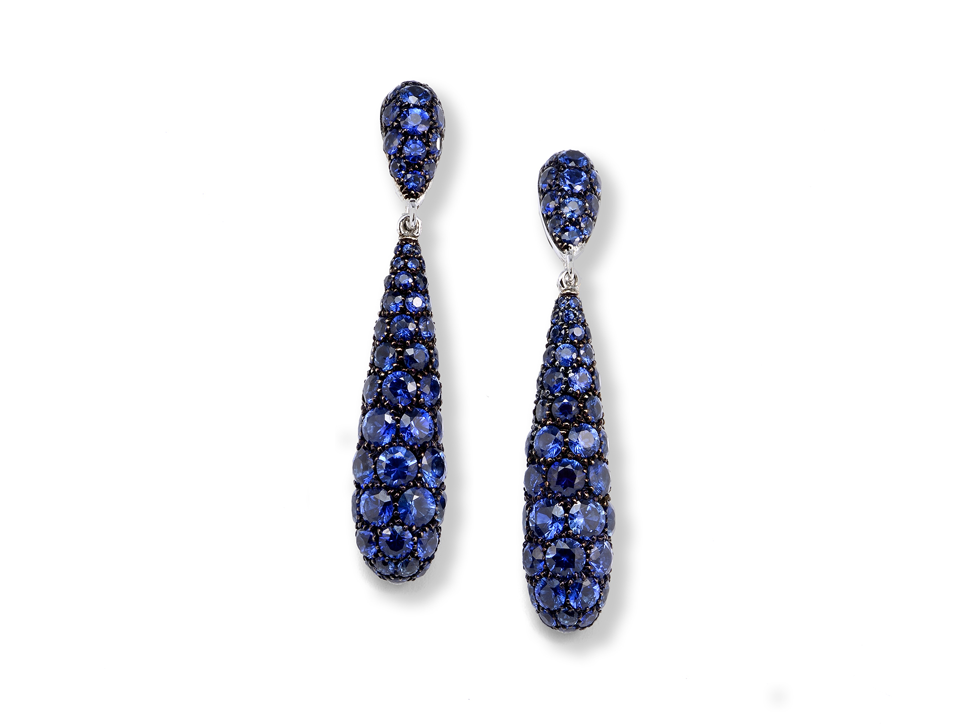 Drop-shaped earrings with blue sapphire