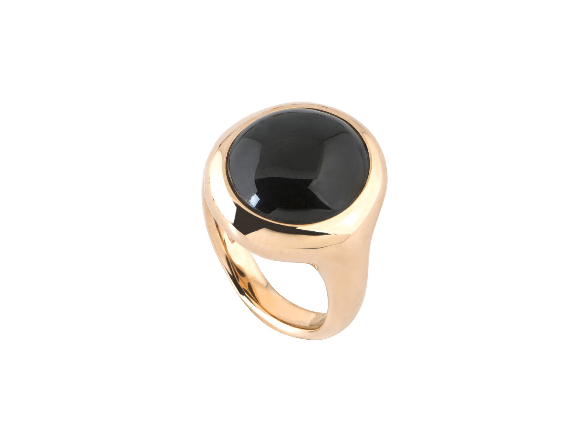 Anello con cabochon tondo di onice