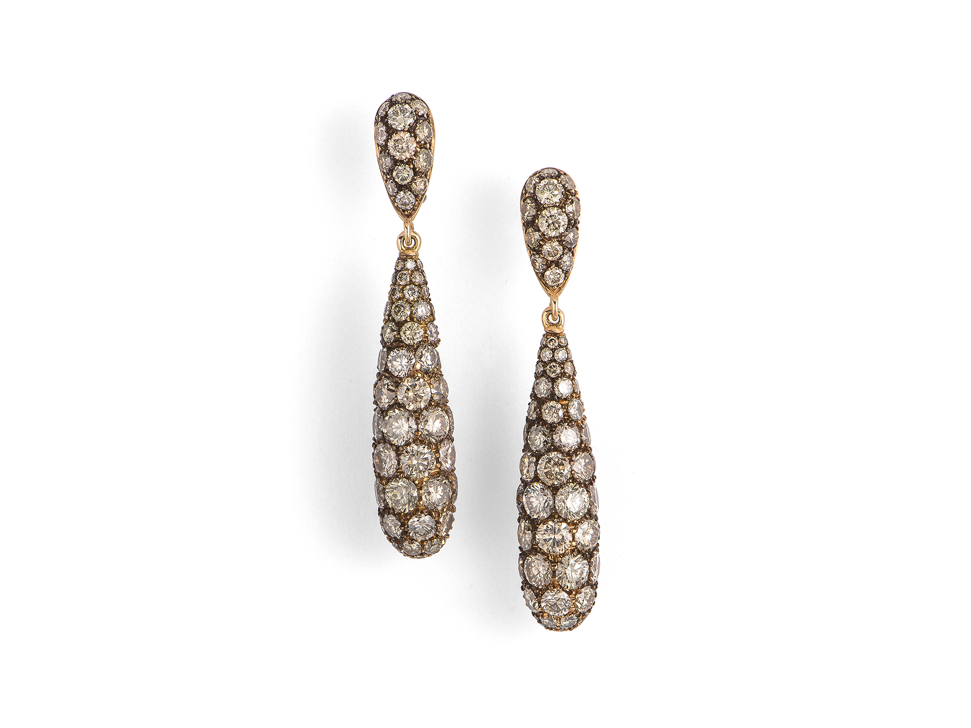 Orecchini a goccia con diamanti brown