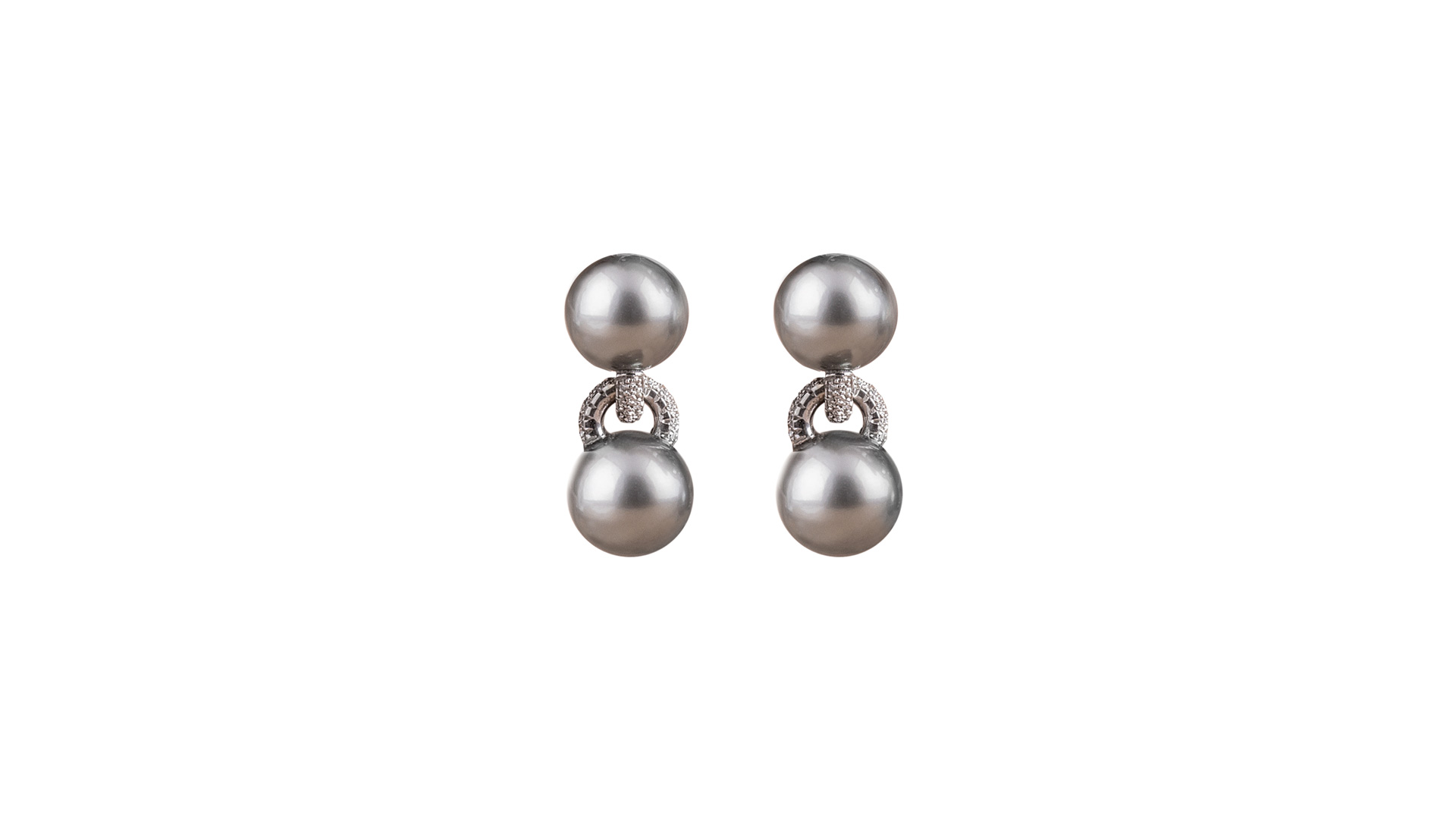 Tahiti pearl earrings