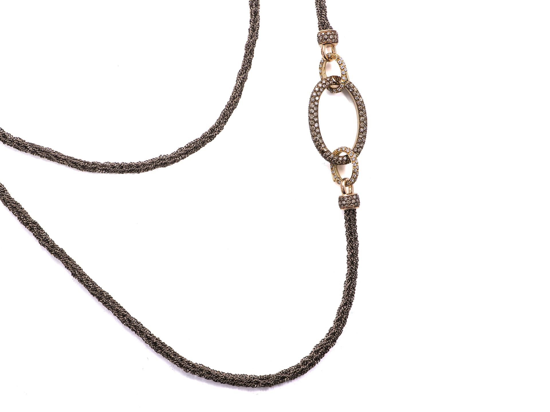 Laccio &ldquo;Fil rouge&rdquo; marrone con diamanti brown e chiusure &ldquo;Ouverture&rdquo;