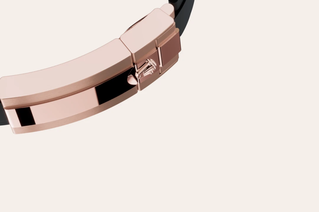 rolex-bespoke-assets-2026/model_feature_assets_landscape/bracelet_landscape/m126655-0002.webp
