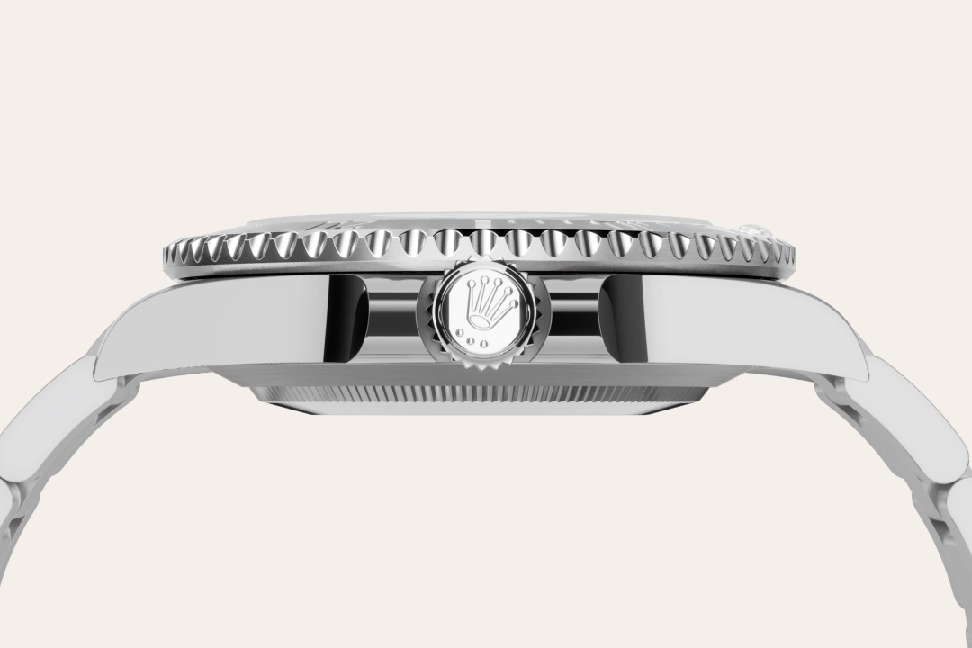 rolex-bespoke-assets-2026/model_feature_assets_landscape/material_landscape/m124060-0001--060.webp