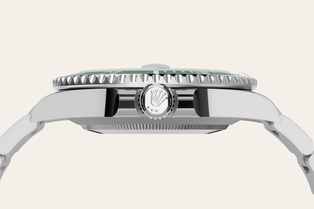 rolex-bespoke-assets-2026/model_feature_assets_landscape/material_landscape/m126610lv-0002--060.webp