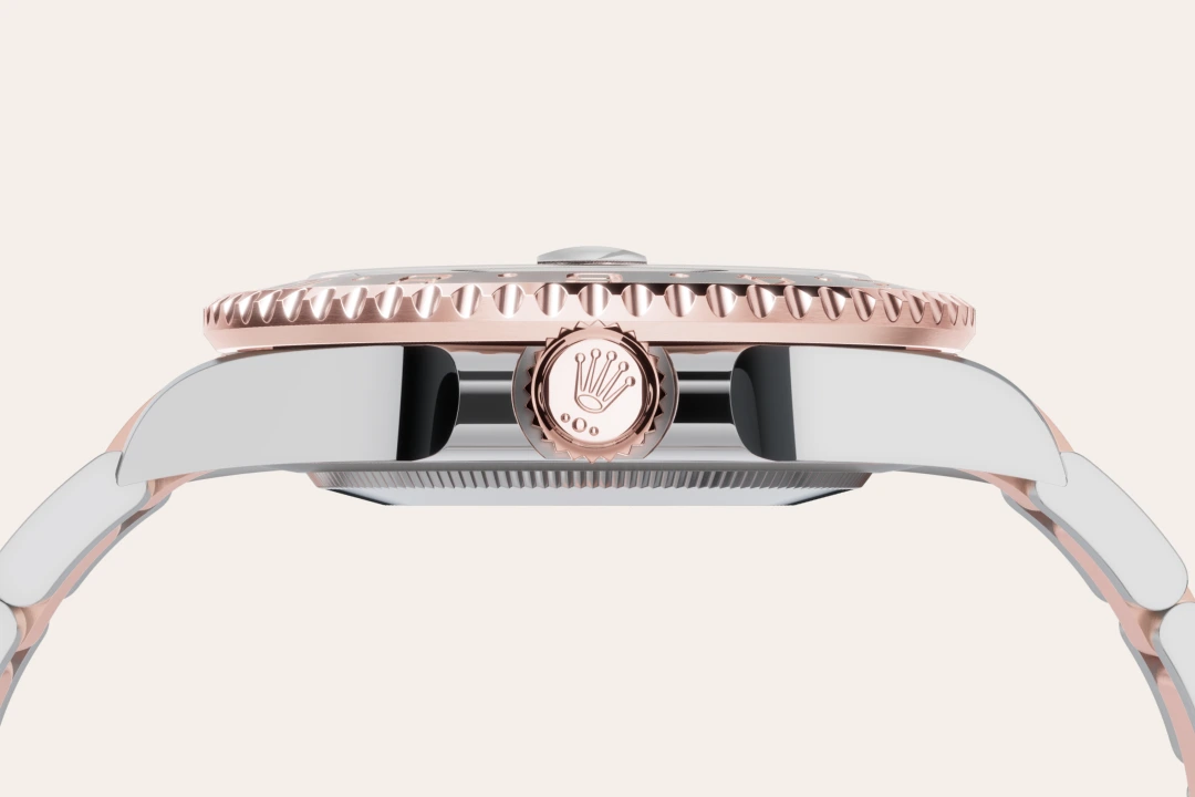 rolex-bespoke-assets-2026/model_feature_assets_landscape/material_landscape/m126711chnr-0002--060.webp