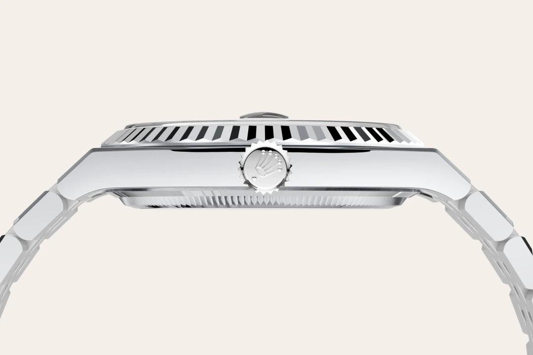 rolex-bespoke-assets-2026/model_feature_assets_landscape/material_landscape/m127336-0001--060.webp