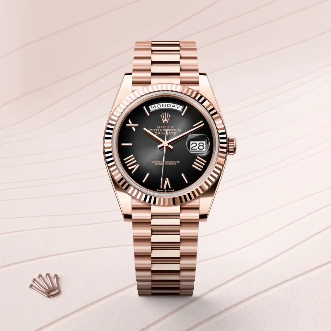 rolex Day-Date in 18 ct Everose gold, M228235-0055 - Hausmann & Co.