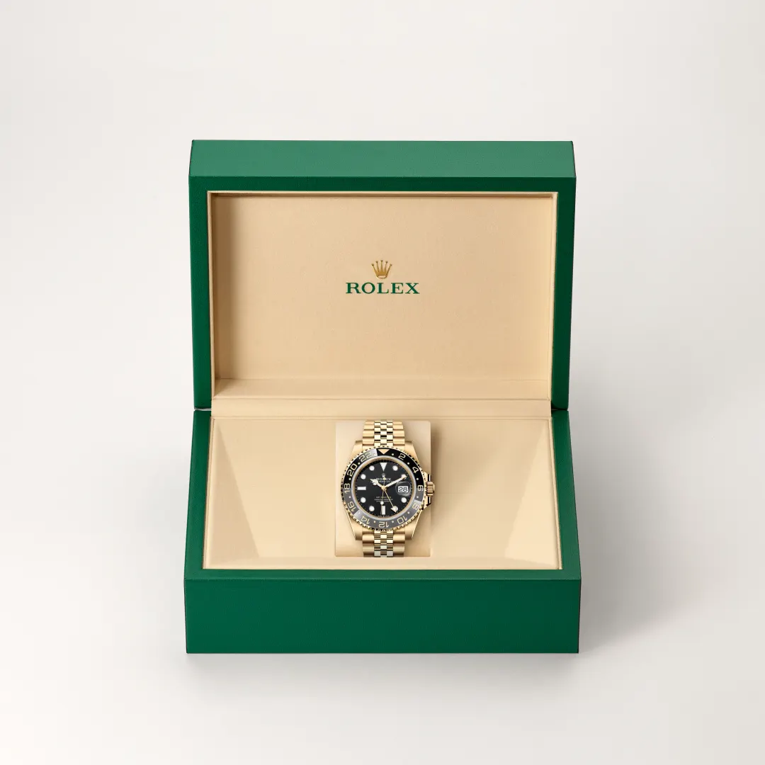 rolex GMT-Master II in 18 ct yellow gold, M126718GRNR-0001 - Hausmann & Co.