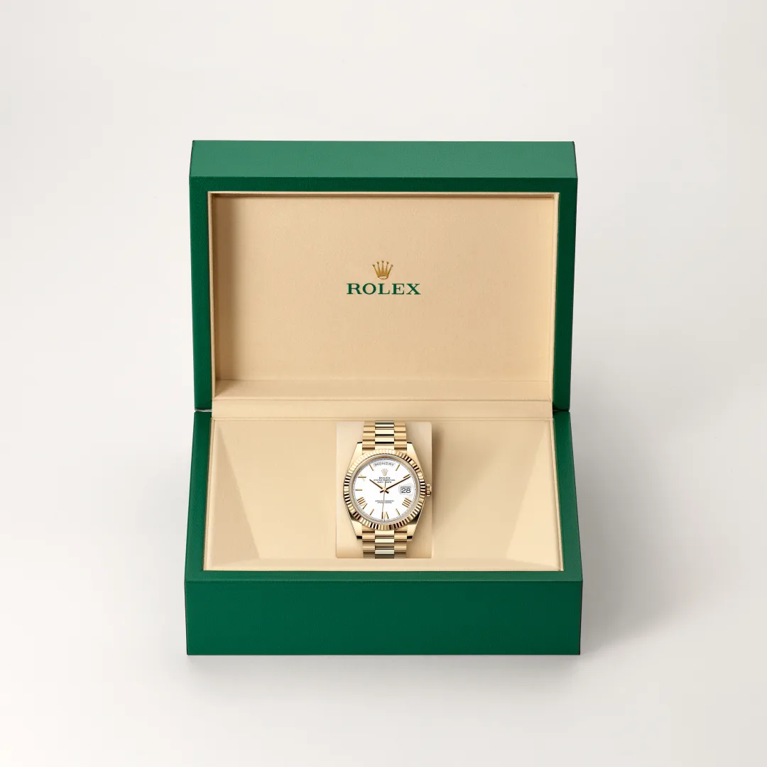 rolex Day-Date in 18 ct yellow gold, M228238-0042 - Hausmann & Co.